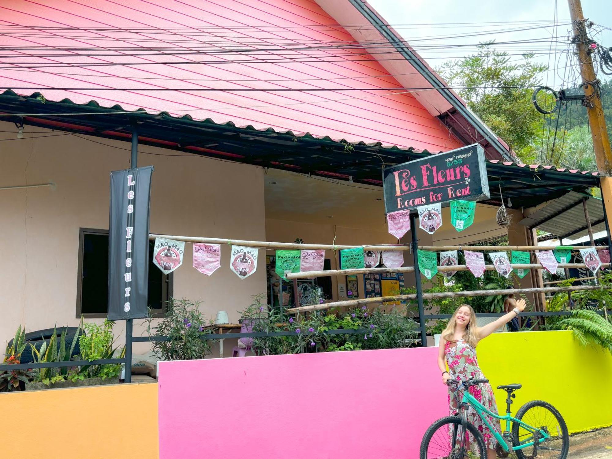 Bed and Breakfast Les Fleurs House Khao Lak Esterno foto